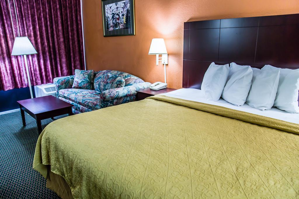 Quality Inn Bradenton - Sarasota North Zewnętrze zdjęcie