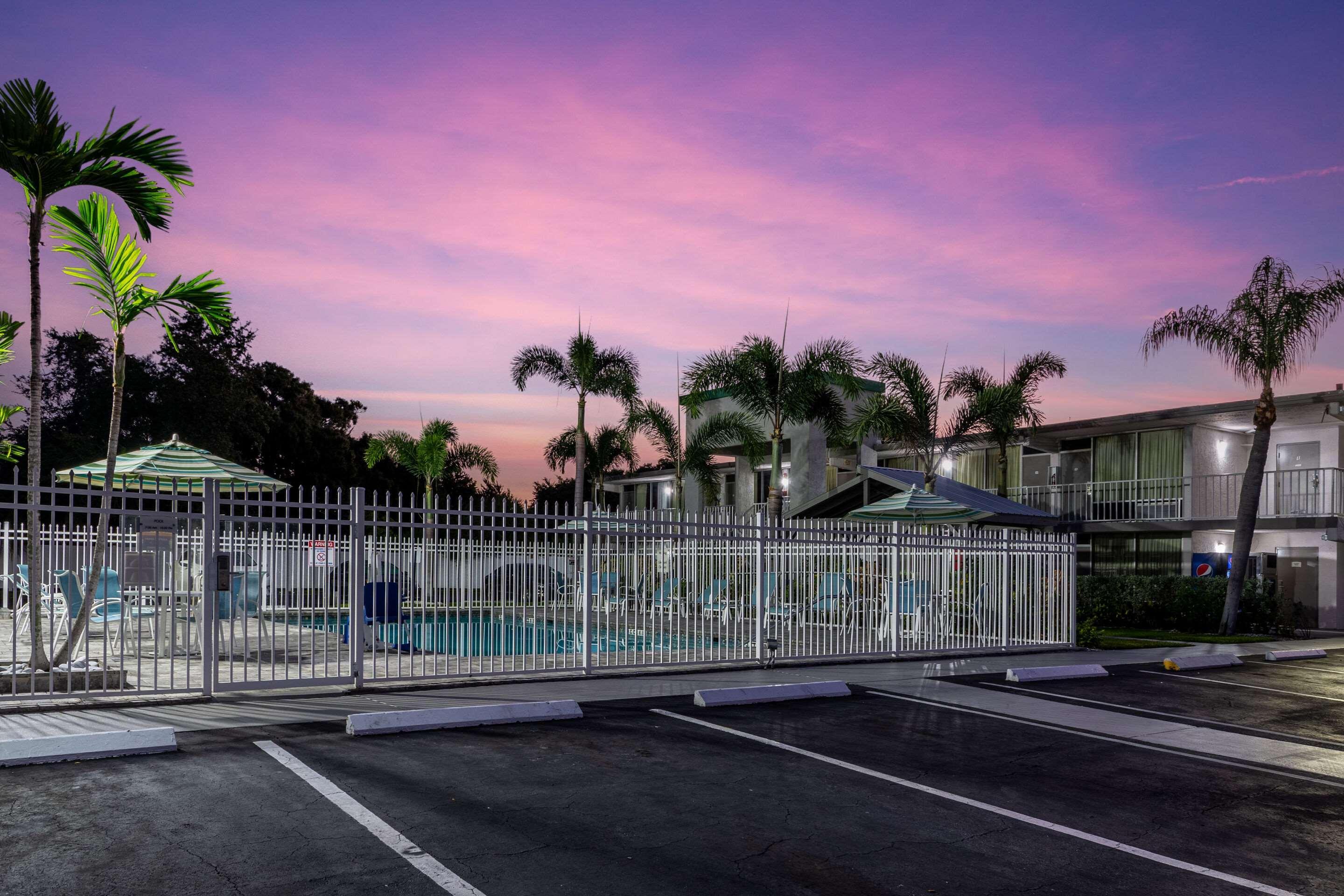 Quality Inn Bradenton - Sarasota North Zewnętrze zdjęcie