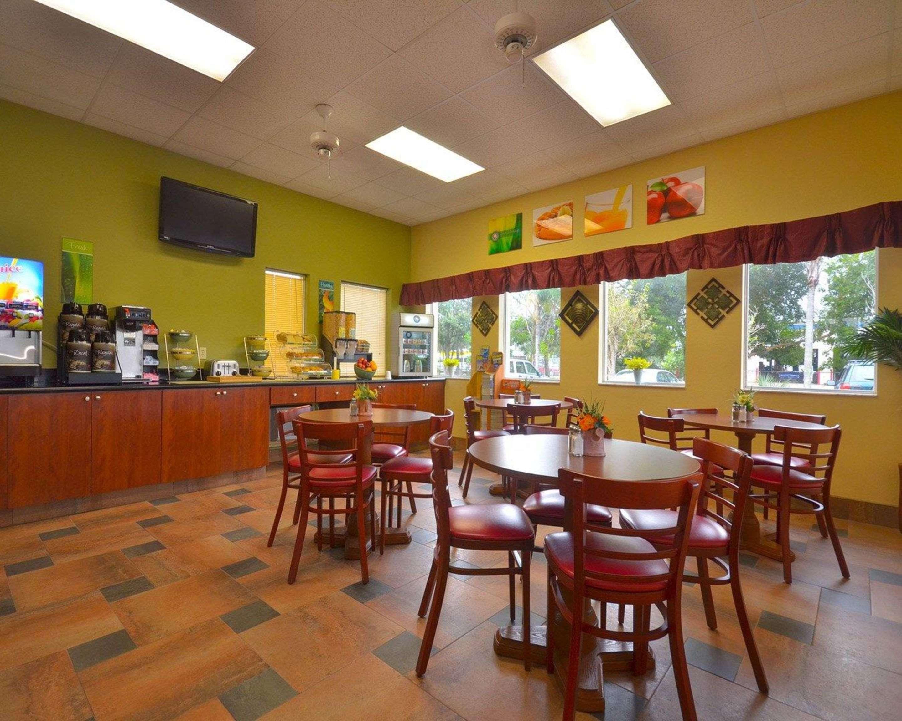 Quality Inn Bradenton - Sarasota North Zewnętrze zdjęcie